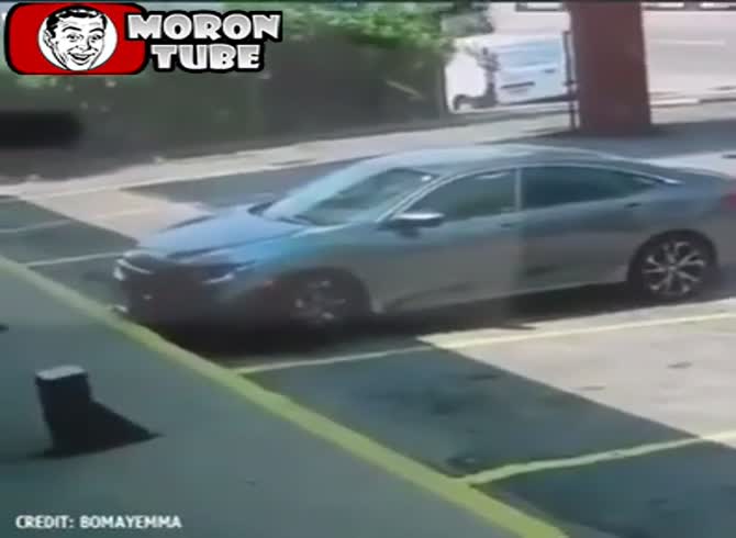 Video :He makes the poor decision to try to steal a UFC fighter's vehicle!